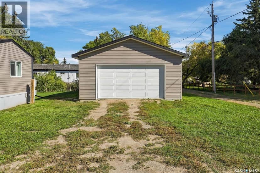 20 Empress AVENUE — photo 26 of 28