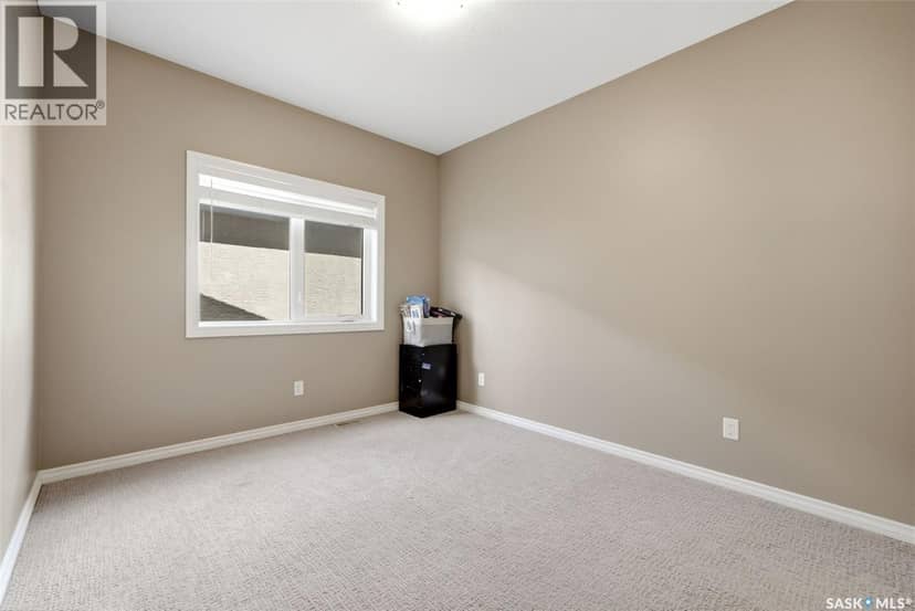 4857 McCombie CRESCENT — photo 19 of 40