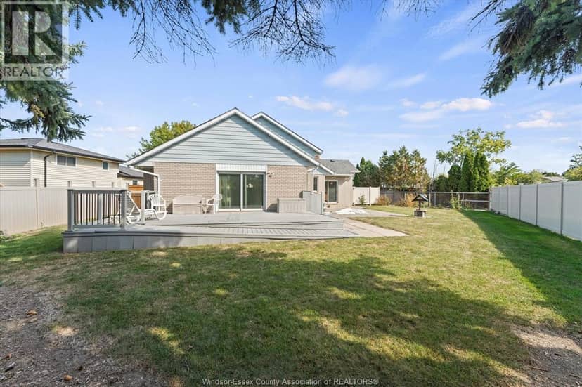 1467 Guildwood Crescent — photo 28 of 40