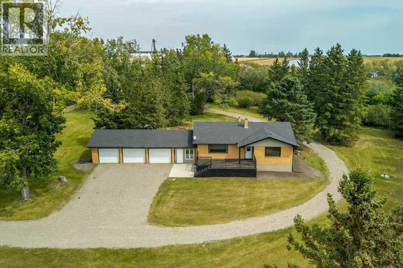 8, 31264 Highway 2 A, Rural Mountain View County