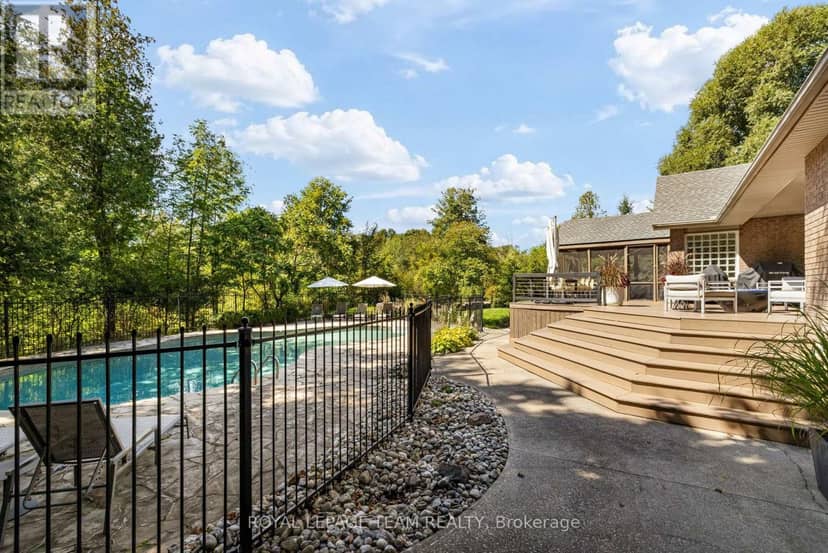 1510 Reindeer Way — photo 40 of 40