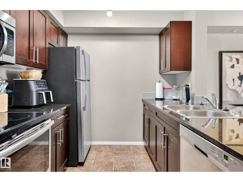 #408 25 Element Dr — photo 11 of 33