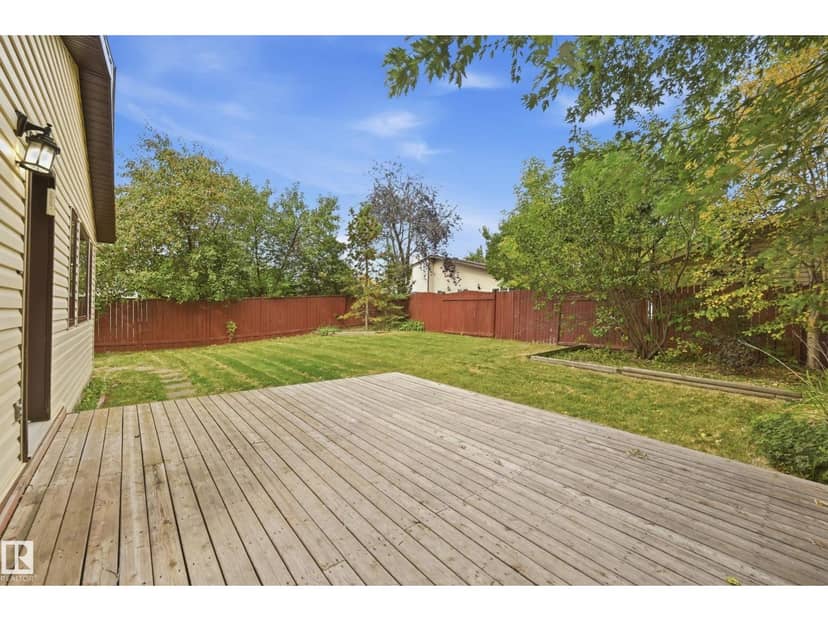 10440 16 Avenue NW — photo 28 of 39