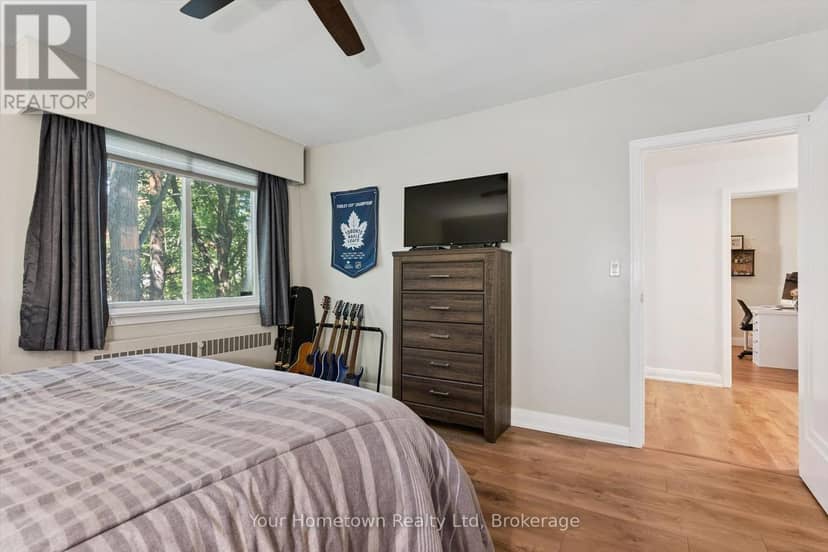 595 Tower Street S — photo 16 of 40