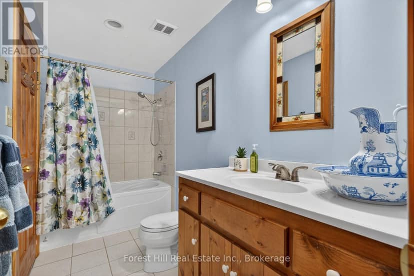 3611 Livingstone Lake Road — photo 30 of 40