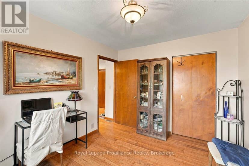 68 Tracey Street — photo 16 of 37