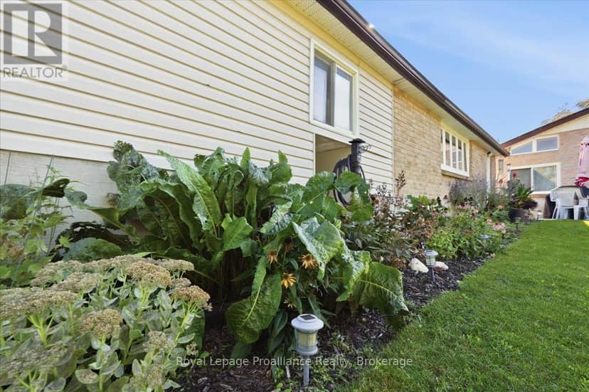 68 Tracey Street — photo 30 of 37