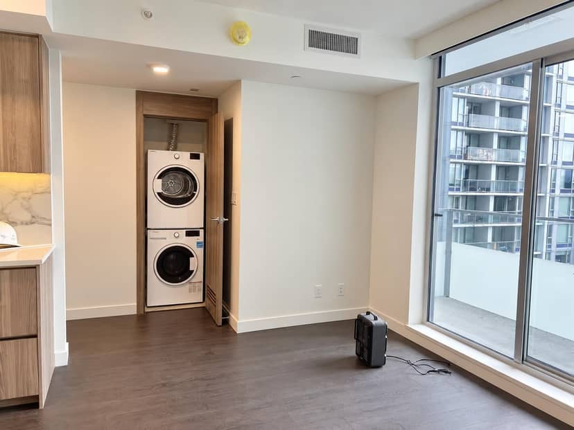 14xx 13768 100 AVENUE, Surrey, photo 5