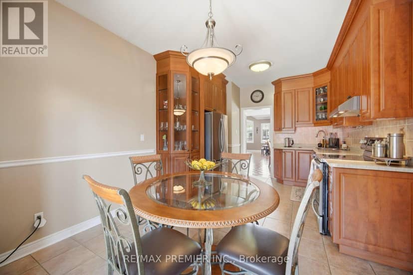 137 Blackthorn Drive — photo 12 of 40