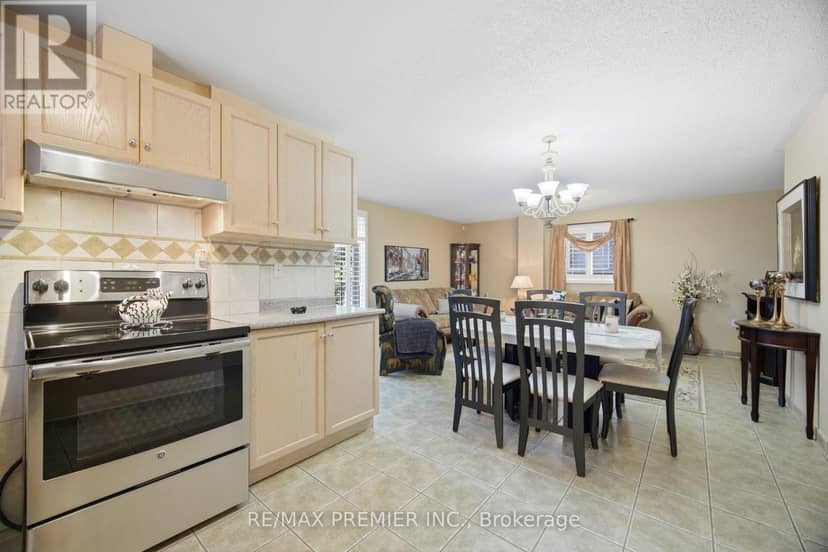137 Blackthorn Drive — photo 21 of 40