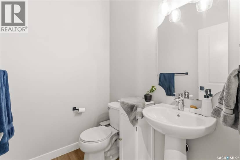 358 Stilling MANOR — photo 20 of 40