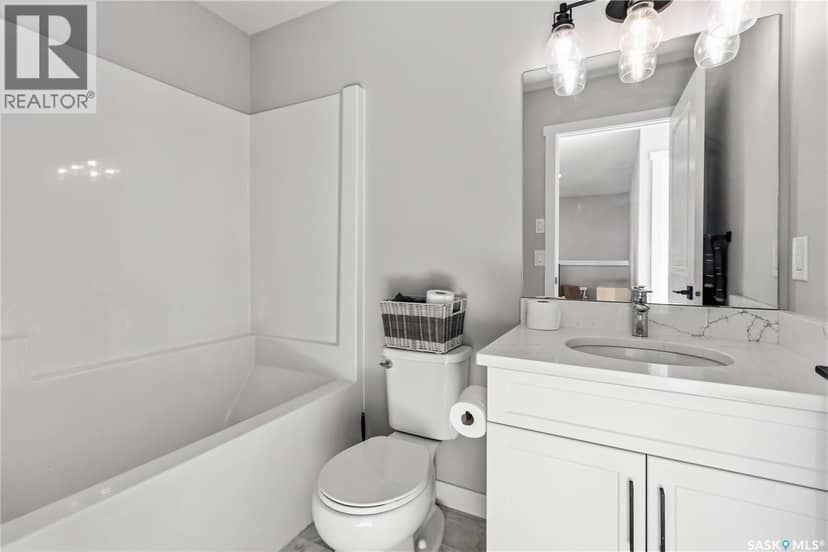 358 Stilling MANOR — photo 27 of 40