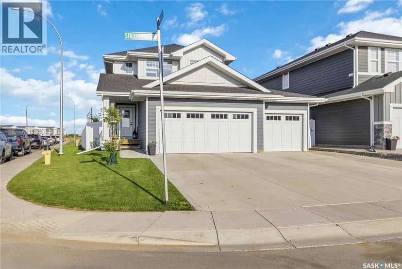 358 Stilling MANOR — photo 3 of 40