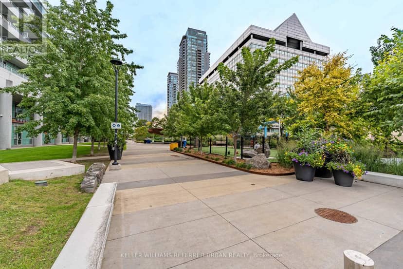 3604 - 70 Town Centre Court — photo 32 of 34