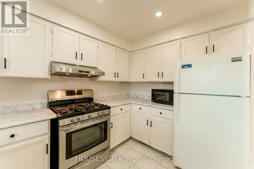 117 Rose Street — photo 9 of 40