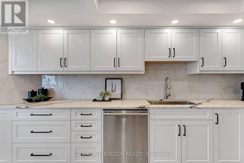 1604 - 55 Kingsbridge Garden Circle — photo 20 of 40