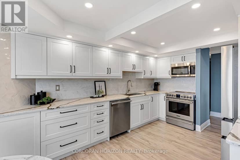 1604 - 55 Kingsbridge Garden Circle — photo 21 of 40