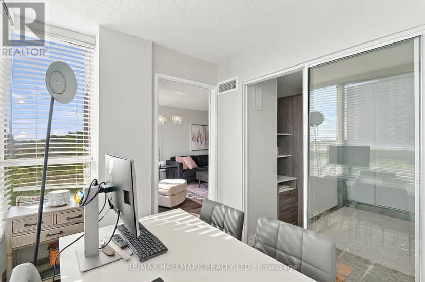 903 - 1485 Lakeshore Road E — photo 31 of 40
