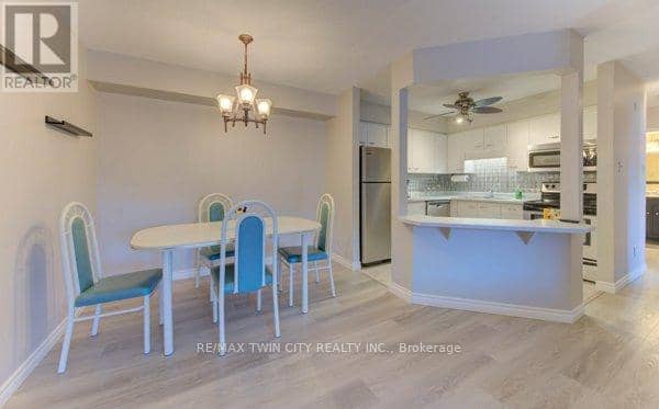 27 - 3085 Kingsway Drive — photo 10 of 23