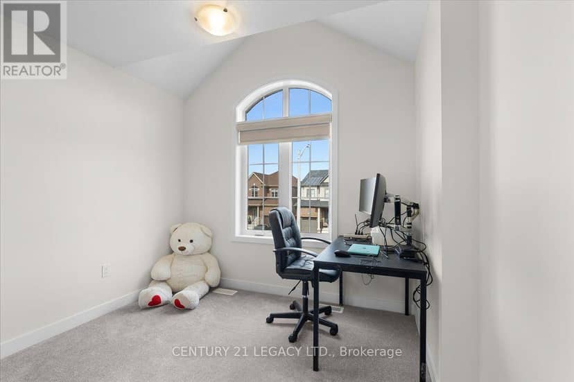 12 Shrubsall Street — photo 18 of 37