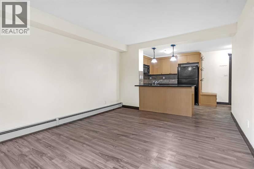 108, 315 50 Avenue SW — photo 10 of 21