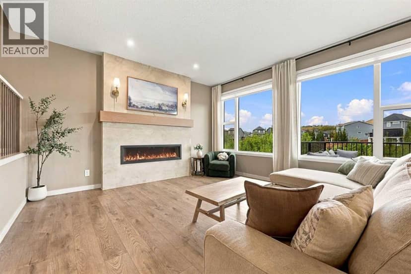 186 Cranbrook Park SE — photo 13 of 40