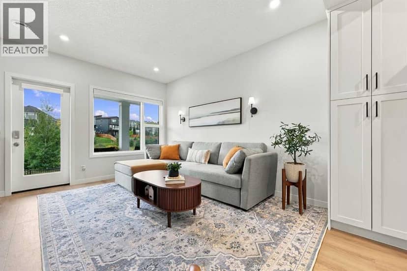 186 Cranbrook Park SE — photo 37 of 40