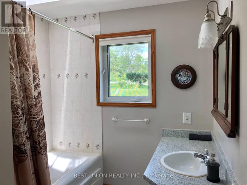 6274 Shearer Point Road — photo 18 of 30