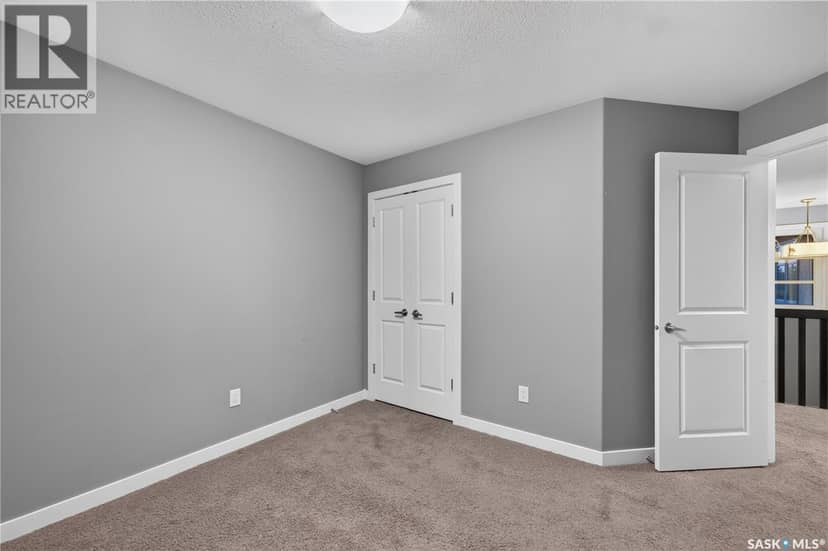 4774 Skinner Crescent — photo 28 of 40