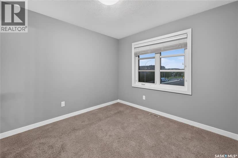 4774 Skinner Crescent — photo 29 of 40