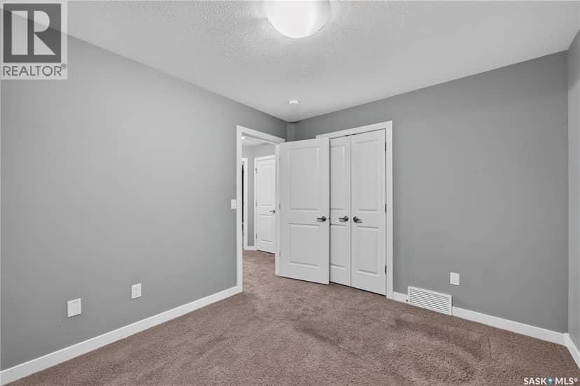 4774 Skinner Crescent — photo 30 of 40