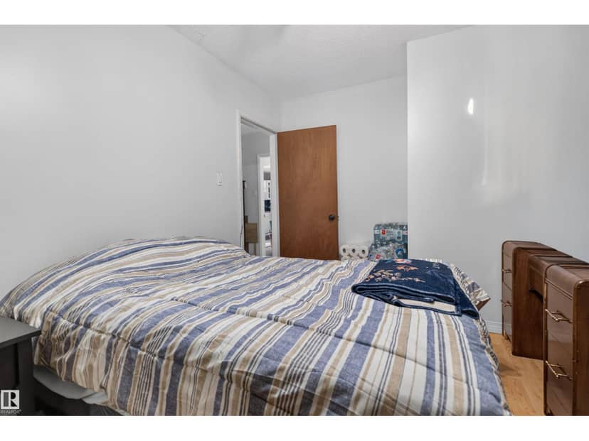 3526 122 AV NW, Edmonton, photo 8