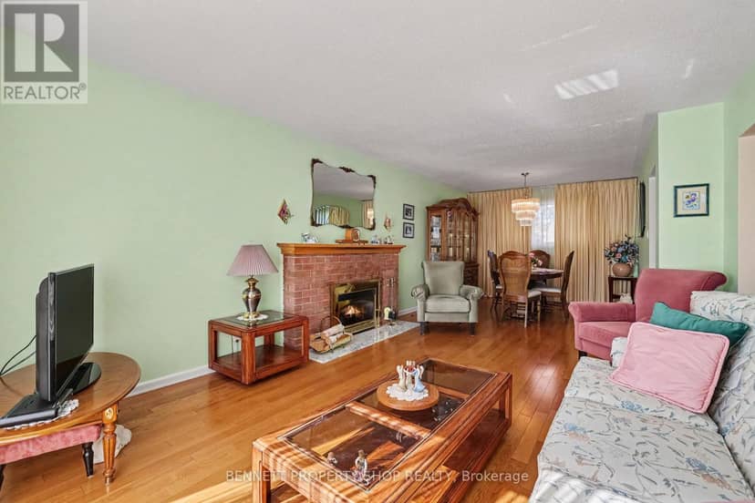 1817 Gilbert Avenue — photo 4 of 18