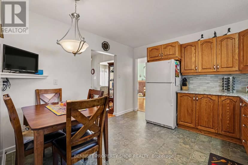 1817 Gilbert Avenue — photo 7 of 18