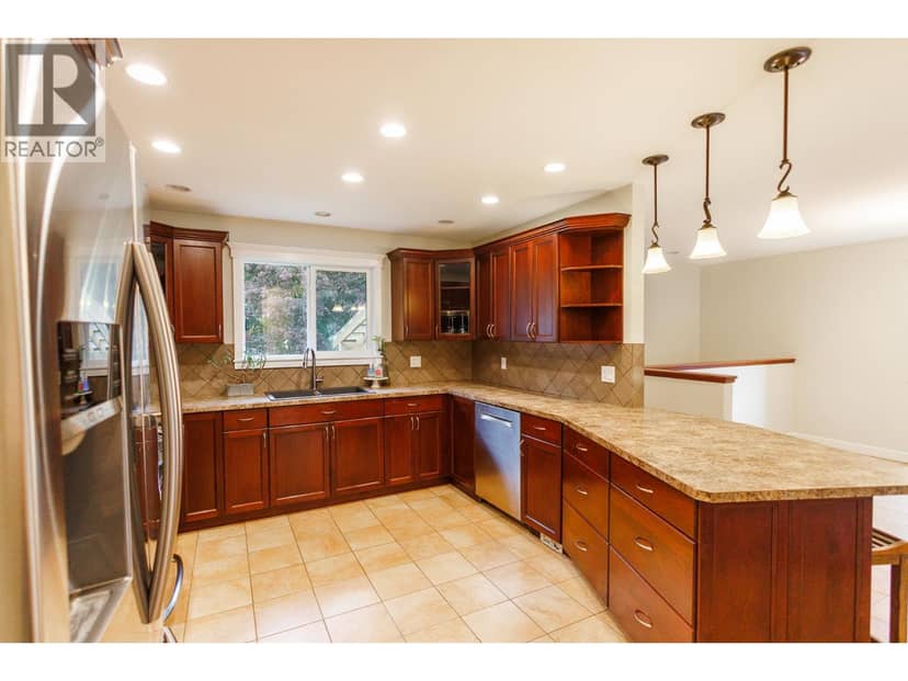 4924 LABELLE AVENUE, Terrace, photo 3