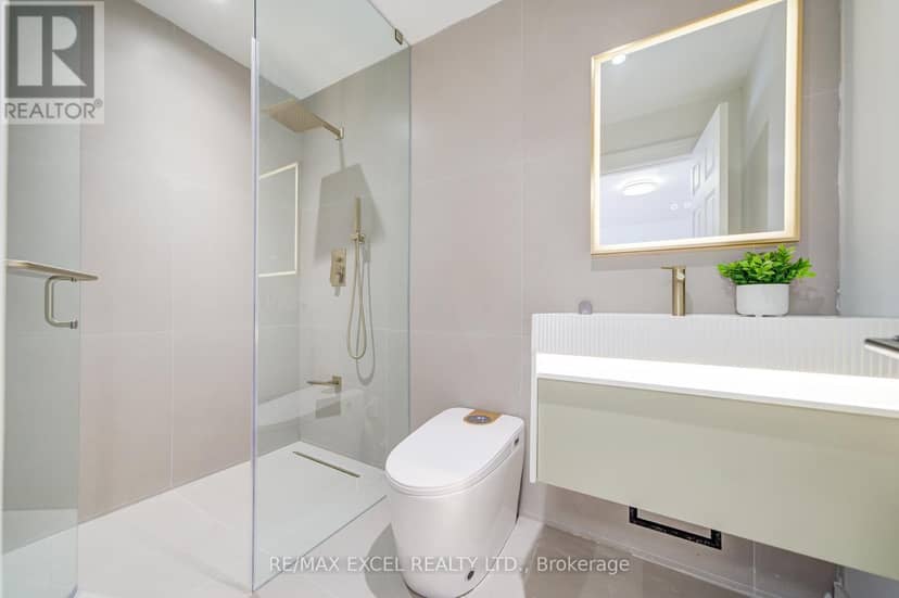 8 Hollylane Drive — photo 33 of 40