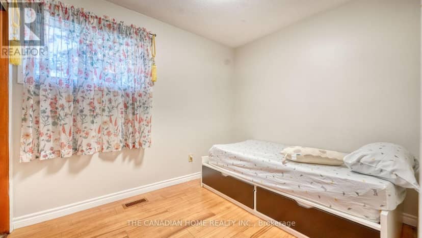 134 Jeffrey Drive — photo 19 of 40