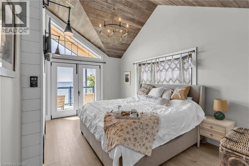 33 CEDAR Drive — photo 31 of 40