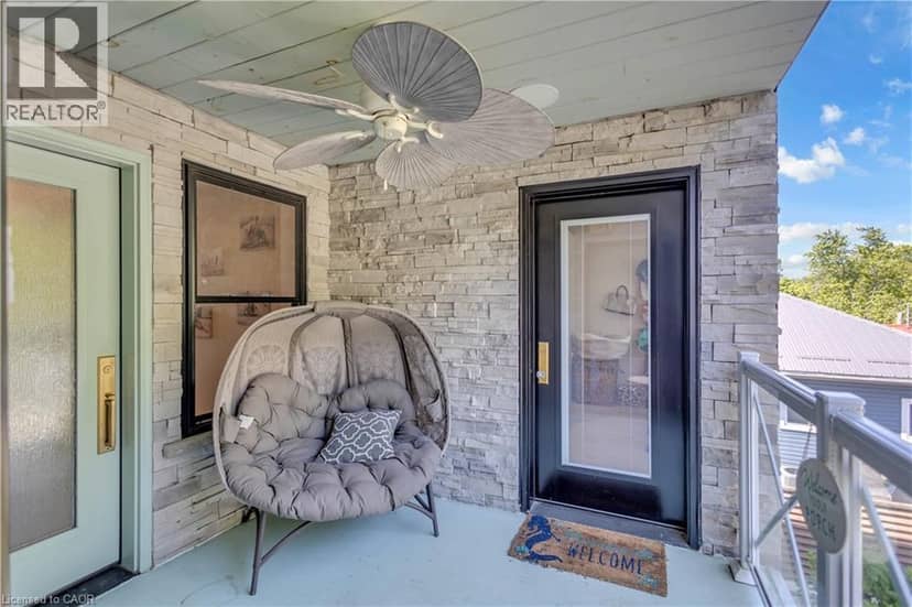 33 CEDAR Drive — photo 39 of 40