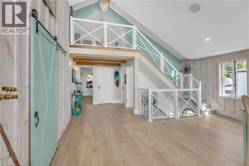33 CEDAR Drive — photo 28 of 40