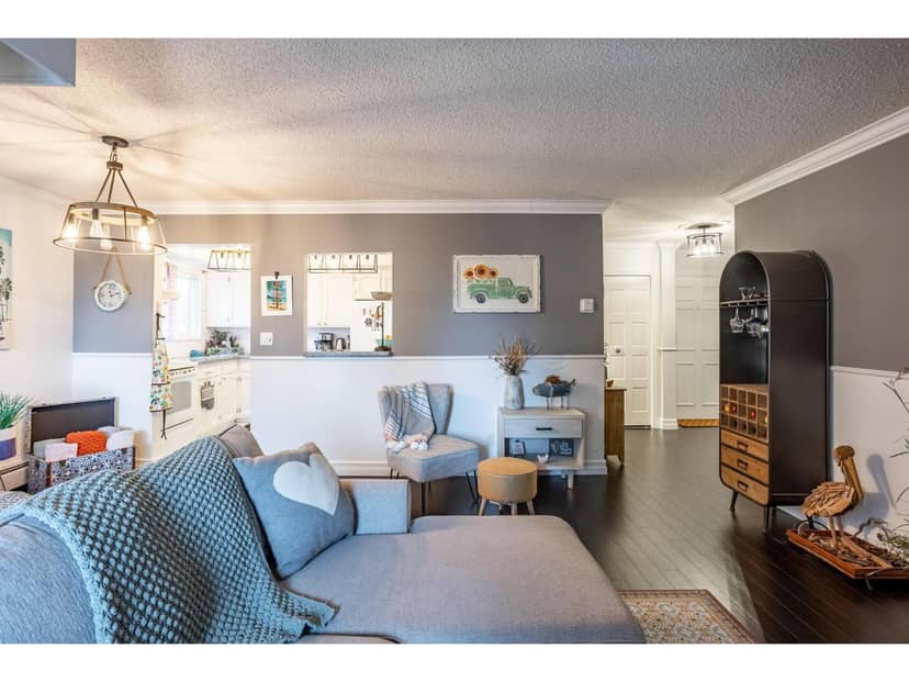 301 1390 MARTIN STREET, White Rock, photo 7