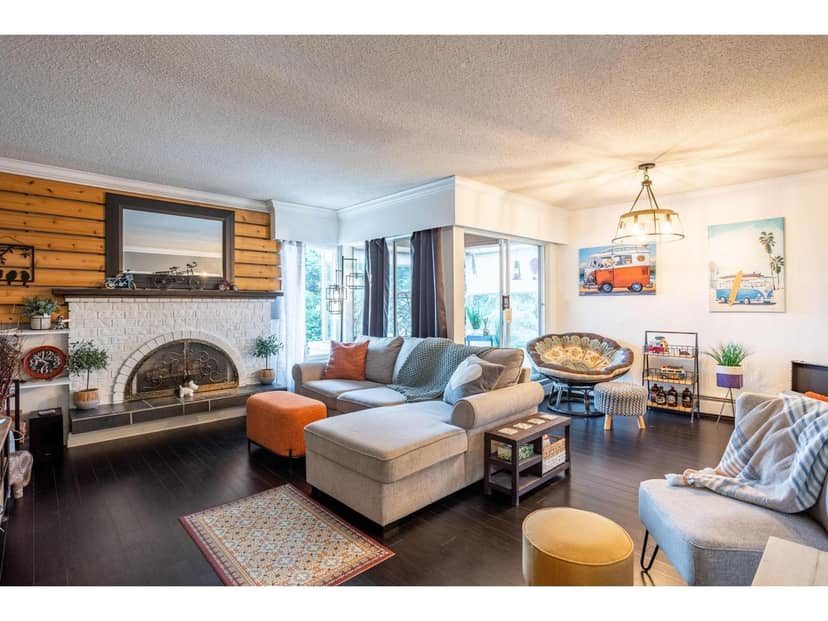 301 1390 MARTIN STREET, White Rock, photo 5