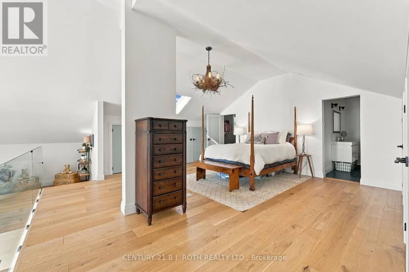 19 Stanley Avenue — photo 28 of 40