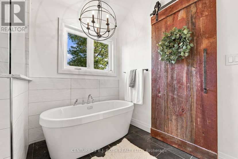 19 Stanley Avenue — photo 34 of 40