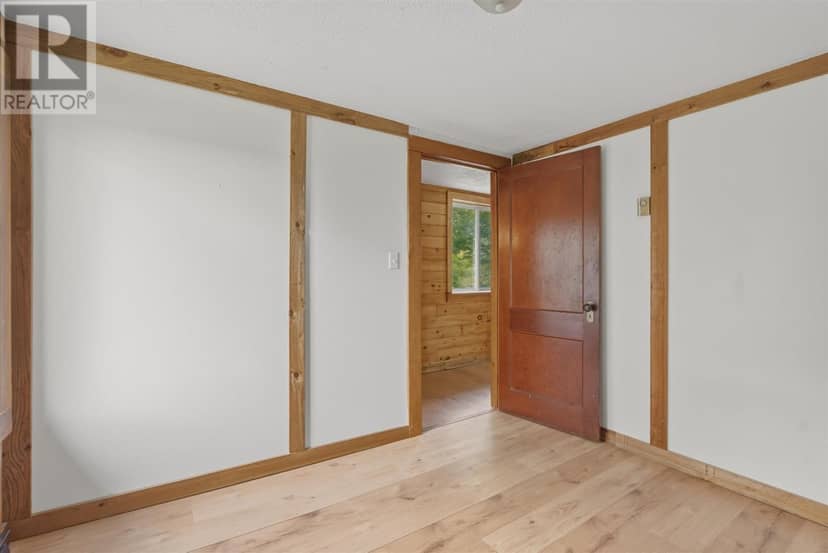 2319 Dayton RD — photo 22 of 40