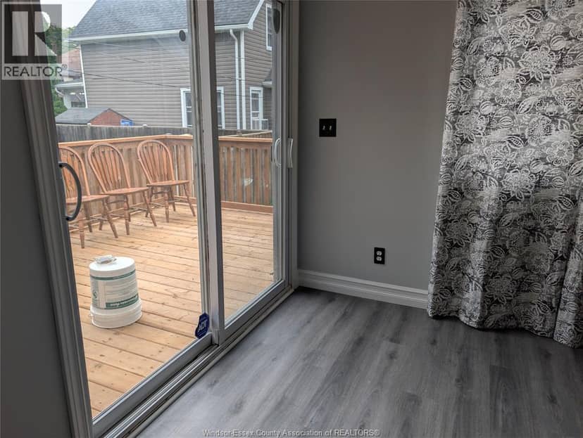 1108 Dougall Avenue — photo 14 of 31