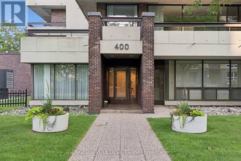 8A - 400 Laurier Street E — photo 3 of 40