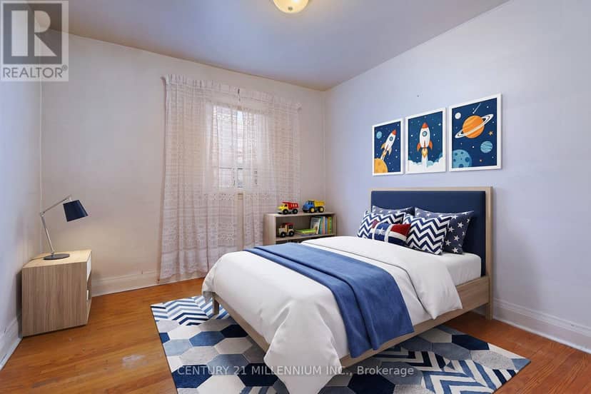 16 Rochdale Avenue — photo 17 of 40