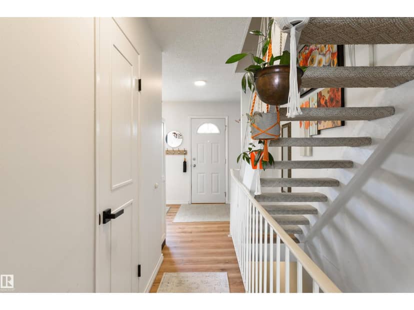 177 Tudor Ln NW — photo 17 of 40