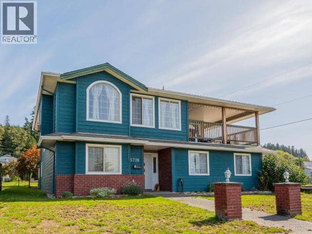 5726 MARINE AVE, Powell River